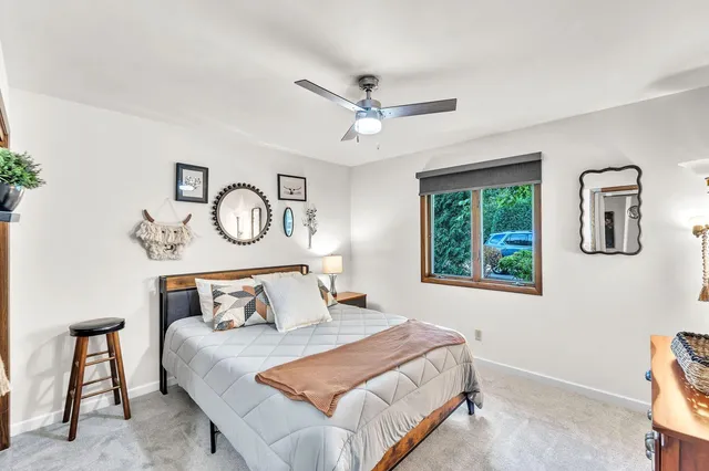 $6,000 | N64W35061 Rd J, Oconomowoc, WI 53066