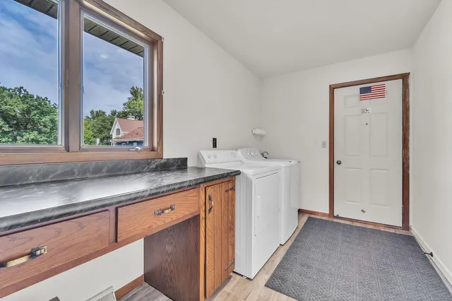 $6,000 | N64W35061 Rd J, Oconomowoc, WI 53066