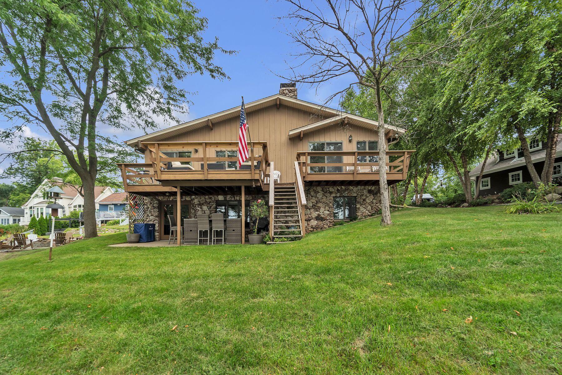 N64W35061 Rd J Oconomowoc, WI 53066 - Photo 27 of 36 Back of Home
