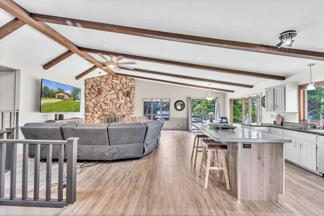 $6,000 | N64W35061 Rd J, Oconomowoc, WI 53066