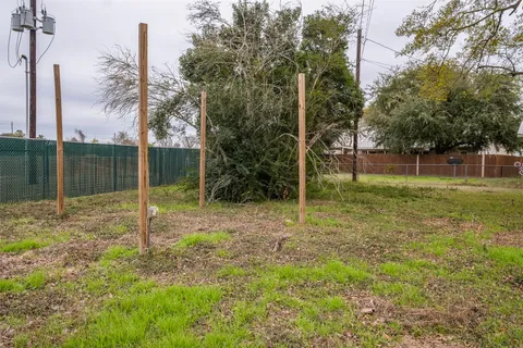 $277,000 | 504 Marburger Street, Smithville, TX 78957