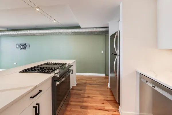 $285,000 | 1910 South Indiana Avenue, Unit 727, Chicago, IL 60616