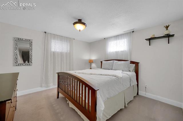157 Clarksley Road Manitou Springs, CO 80829 - Photo 12 of 17 Gallery Image 12