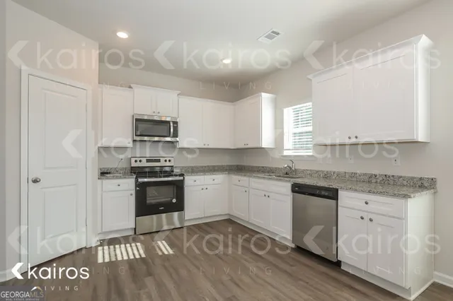 $2,365 | 3529 Bridgewood Drive, Macon, GA 31216