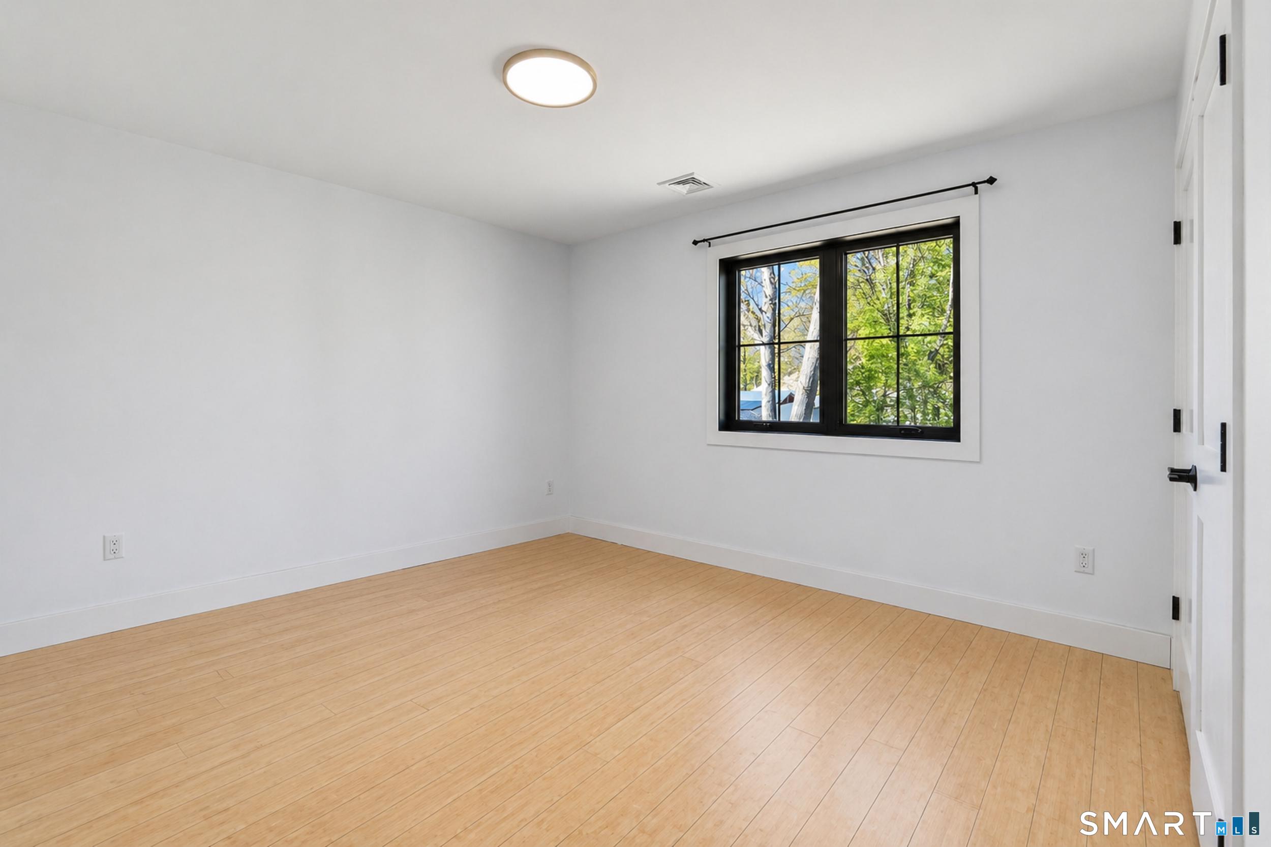 67 Luca Lane Wethersfield, CT 06109 - Photo 25 of 40