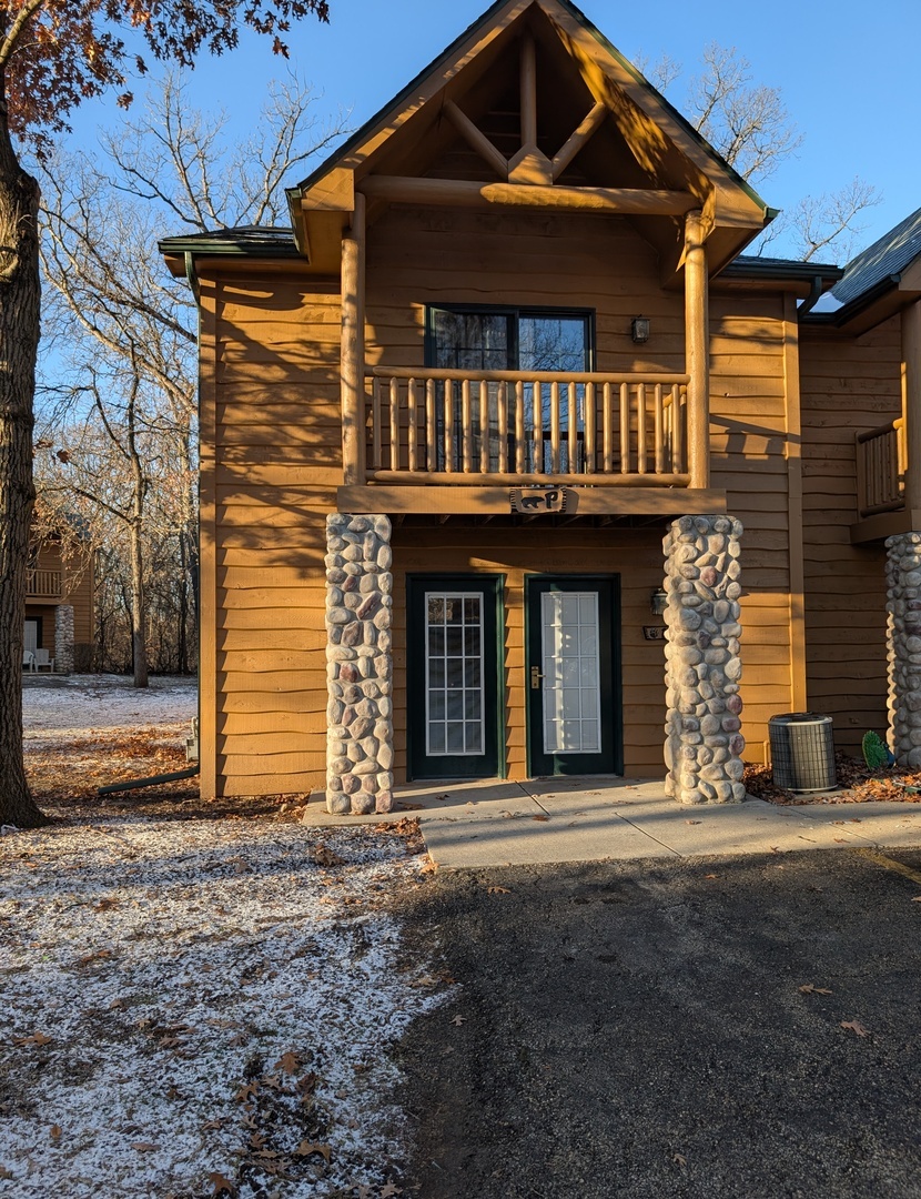 2643 North Illinois Rt 178 Road, Unit P1 Utica, IL 61373 - Photo 1 of 27