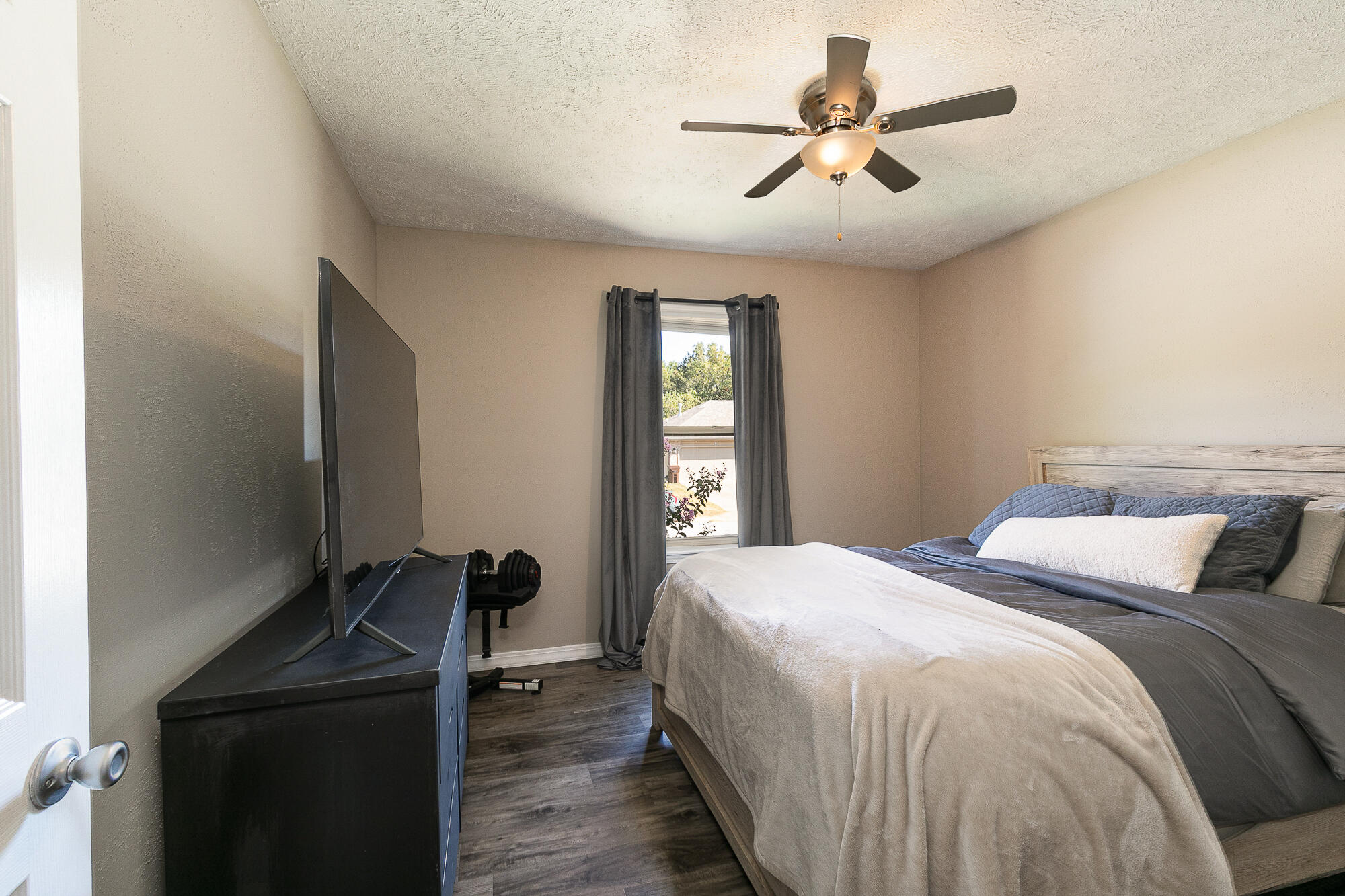 4230 West Madison Street Springfield, MO 65802 - Photo 17 of 22 7M4A2822-Edit
