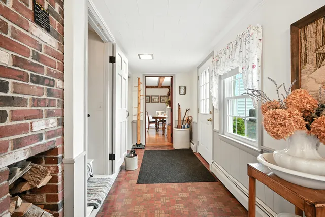 $449,000 | 574 Howes Corner Road, Turner, ME 04282