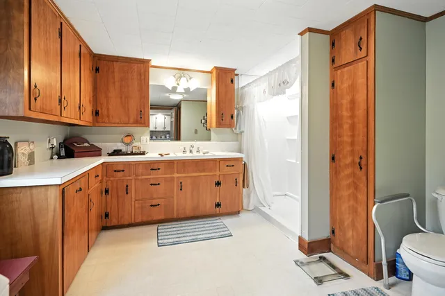 $449,000 | 574 Howes Corner Road, Turner, ME 04282