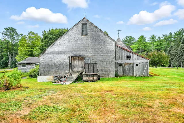 $449,000 | 574 Howes Corner Road, Turner, ME 04282