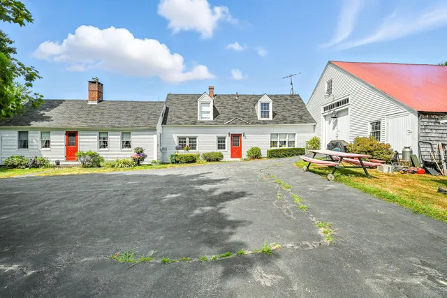 $449,000 | 574 Howes Corner Road, Turner, ME 04282