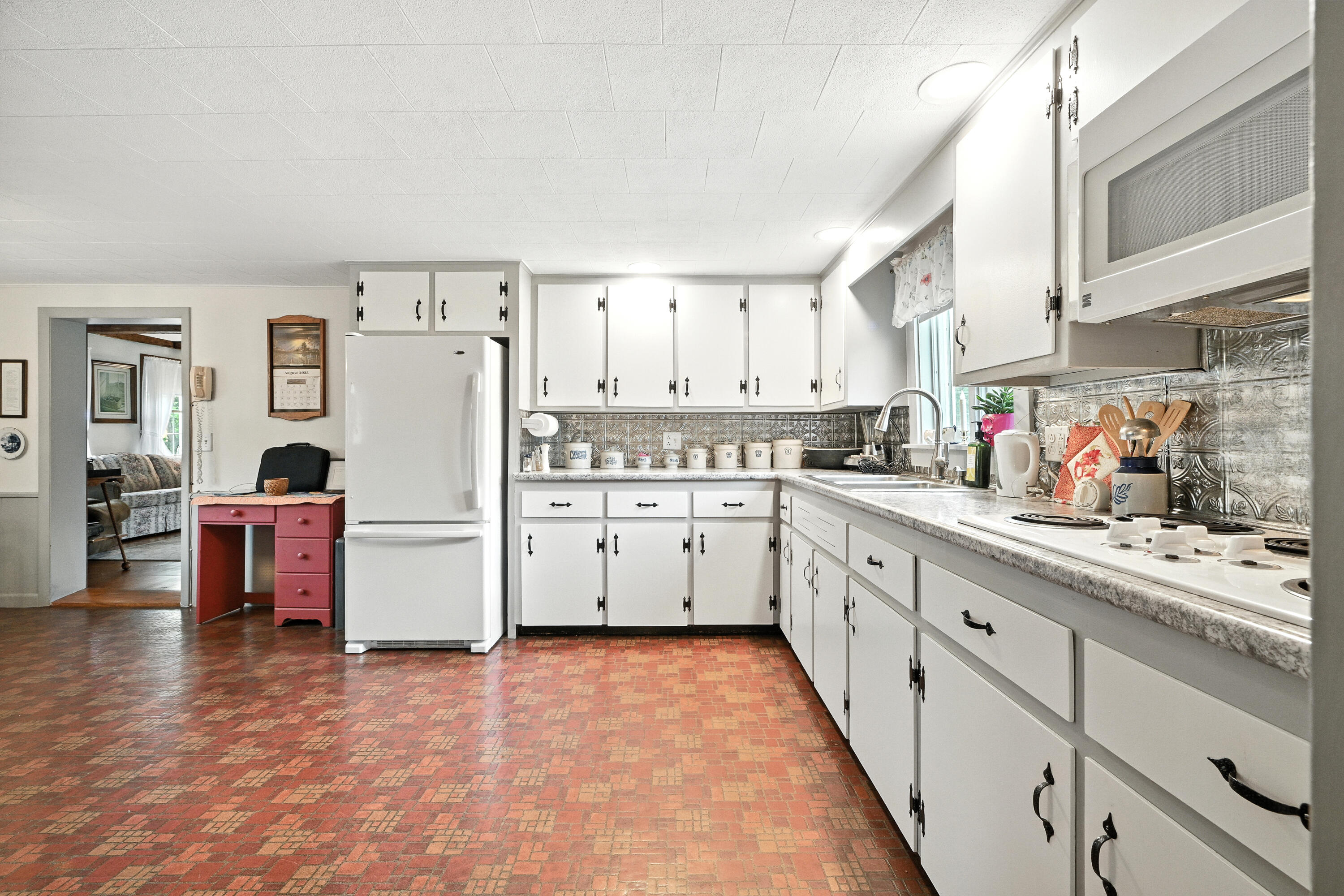 574 Howes Corner Road Turner, ME 04282 - Photo 8 of 56 110171gr-124