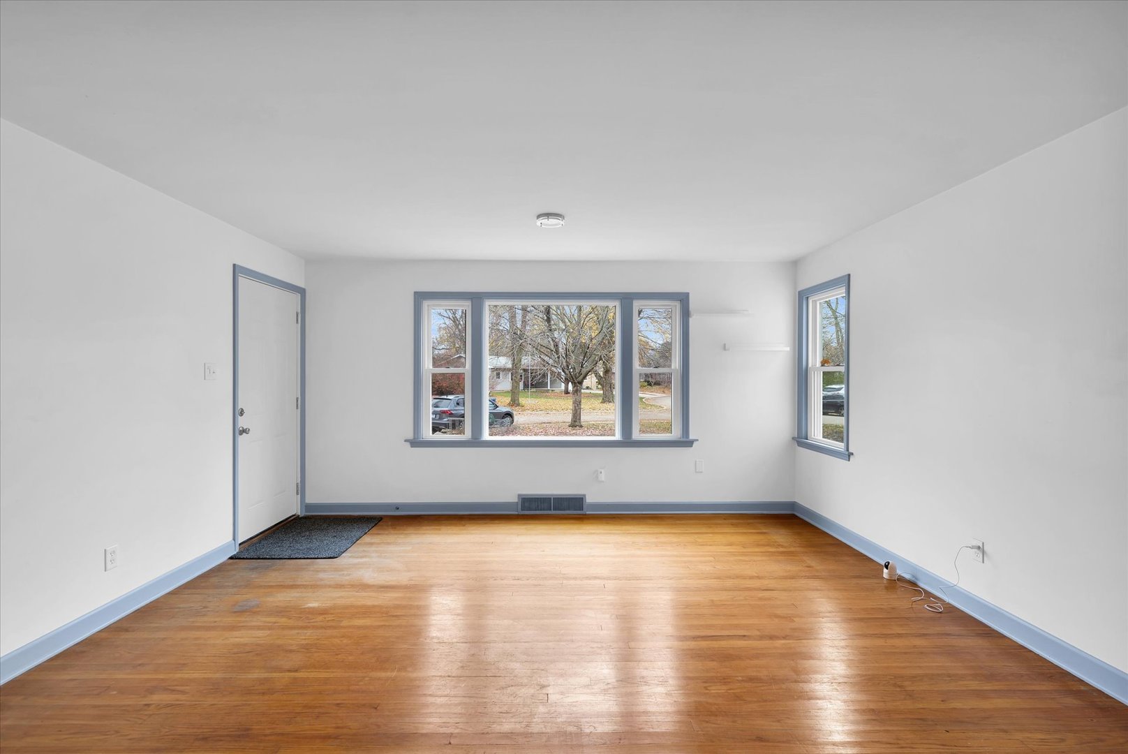 5 Flora Court Champaign, IL 61821 - Photo 6 of 26 Gallery Image 6