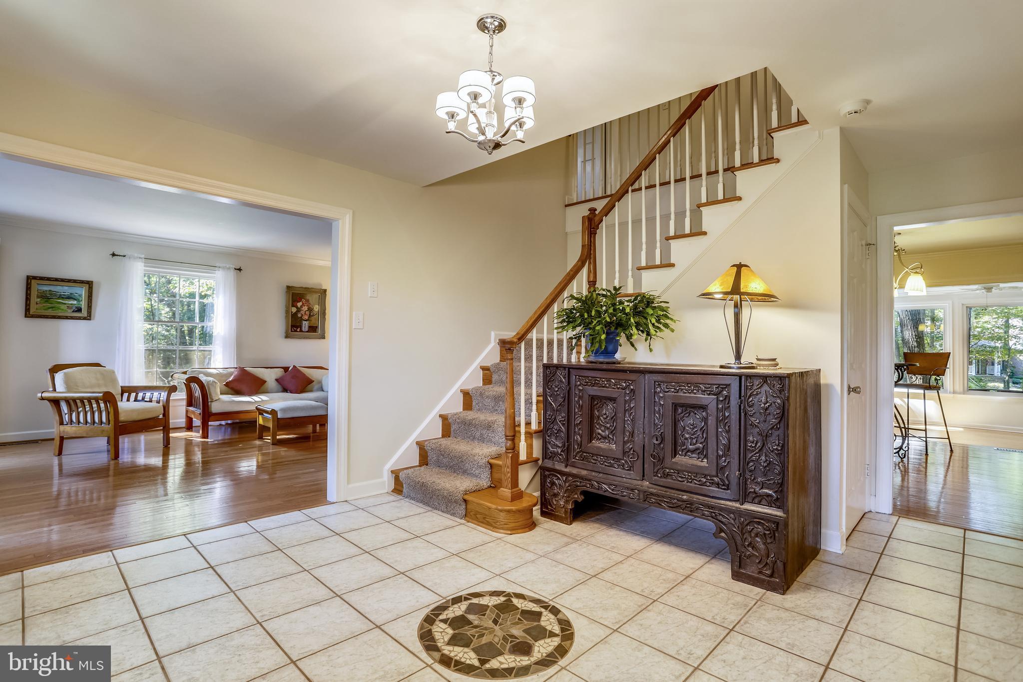 7342 Forrest Road Warrenton, VA 20187 - Photo 8 of 80 Custom tile medialian