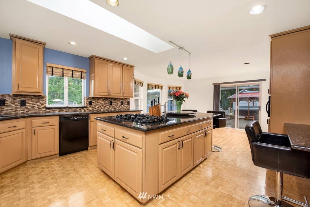 30902 Northeast Cherry Valley Road Duvall, WA 98019 - Photo 11 of 21 Gallery Image 11