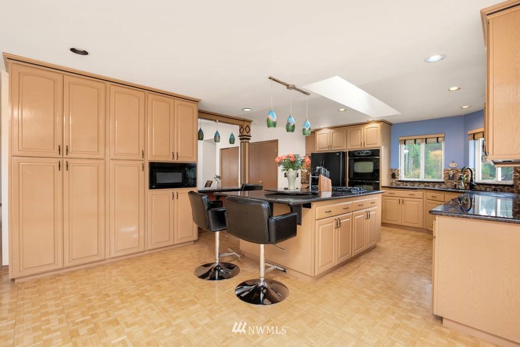30902 Northeast Cherry Valley Road Duvall, WA 98019 - Photo 12 of 21 Gallery Image 12