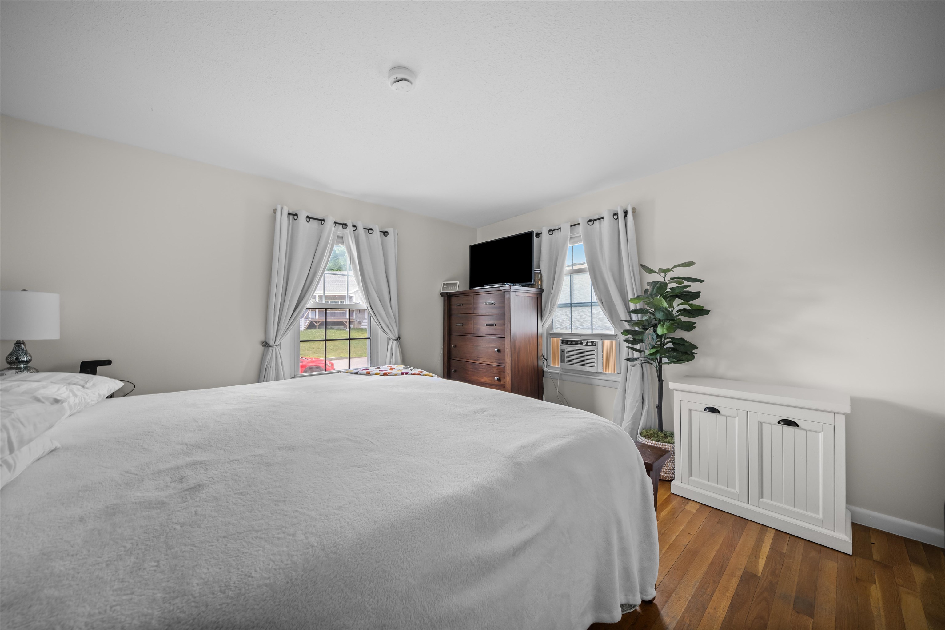 45 Applevale Drive Dover, NH 03820 - Photo 10 of 40