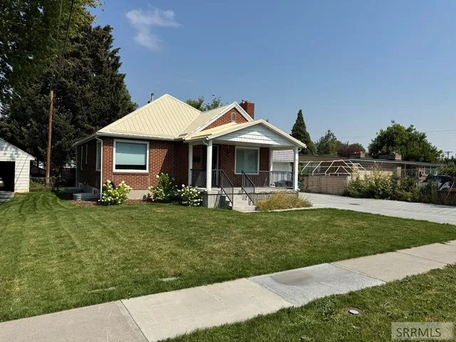 $375,000 | 65 East 2nd North, Rexburg, ID 83440