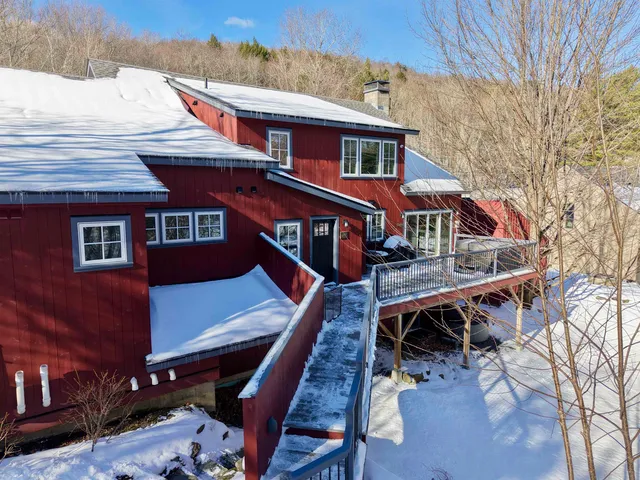 $1,100,000 | 3209 German Flats Road, Unit 3, Warren, VT 05674