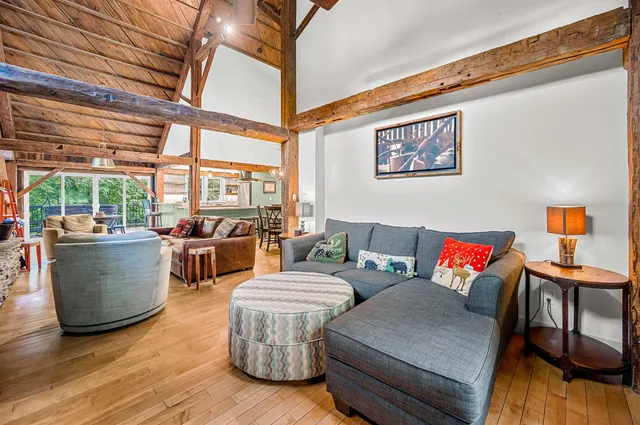 $1,100,000 | 3209 German Flats Road, Unit 3, Warren, VT 05674