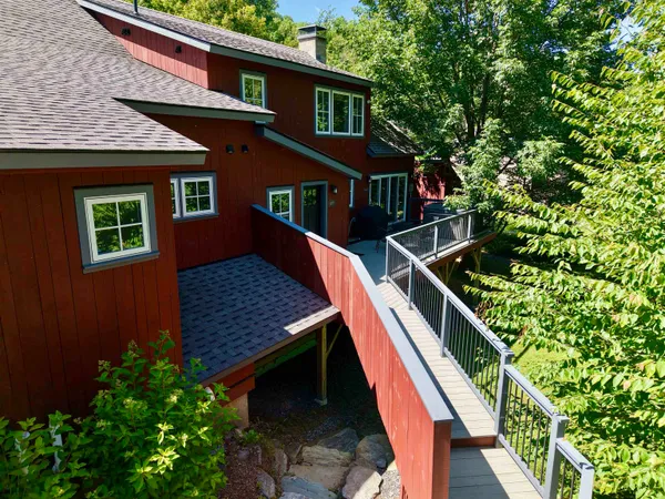 $1,100,000 | 3209 German Flats Road, Unit 3, Warren, VT 05674