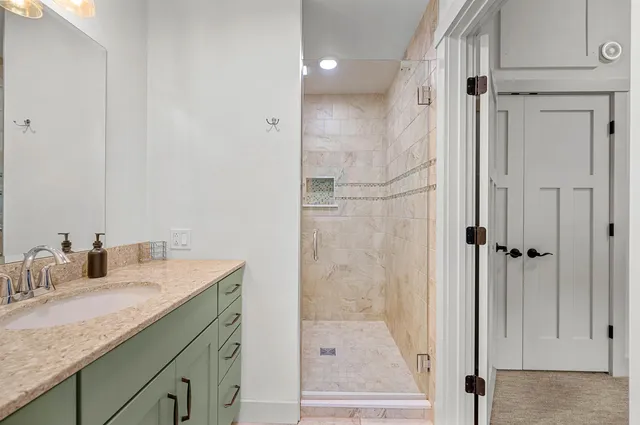 $1,100,000 | 3209 German Flats Road, Unit 3, Warren, VT 05674