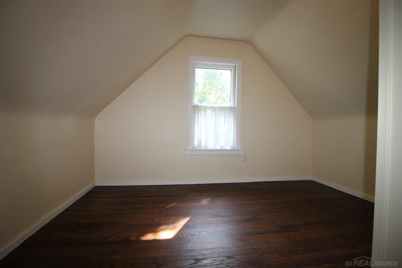 314 Reno Lane Grosse Pointe Farms, MI 48236 - Photo 19 of 29