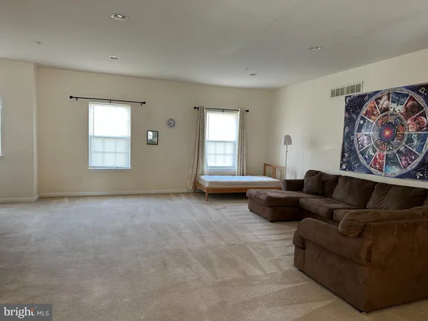 $2,800 | 103 Russell Lane, Newark, DE 19711