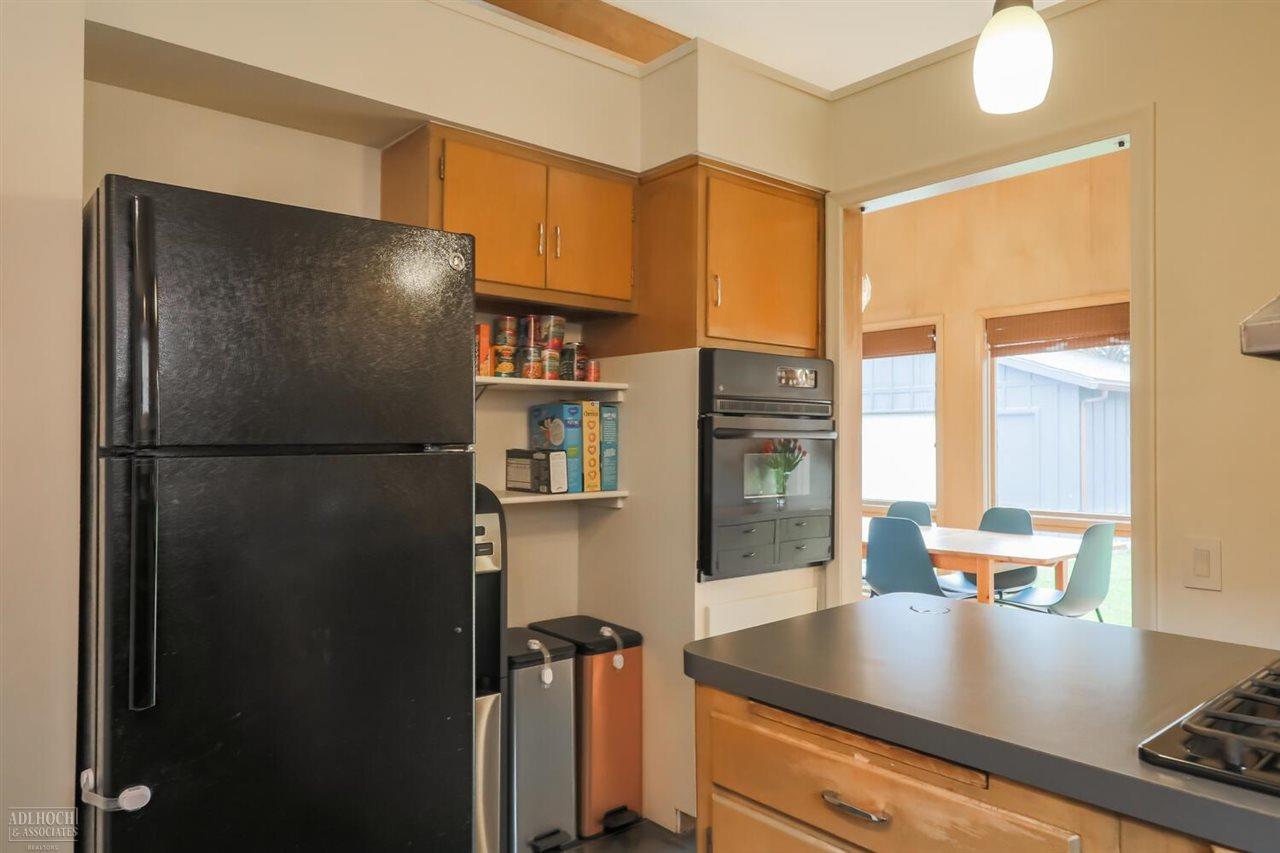 765 Barrington Road Grosse Pointe Park, MI 48215 - Photo 8 of 21