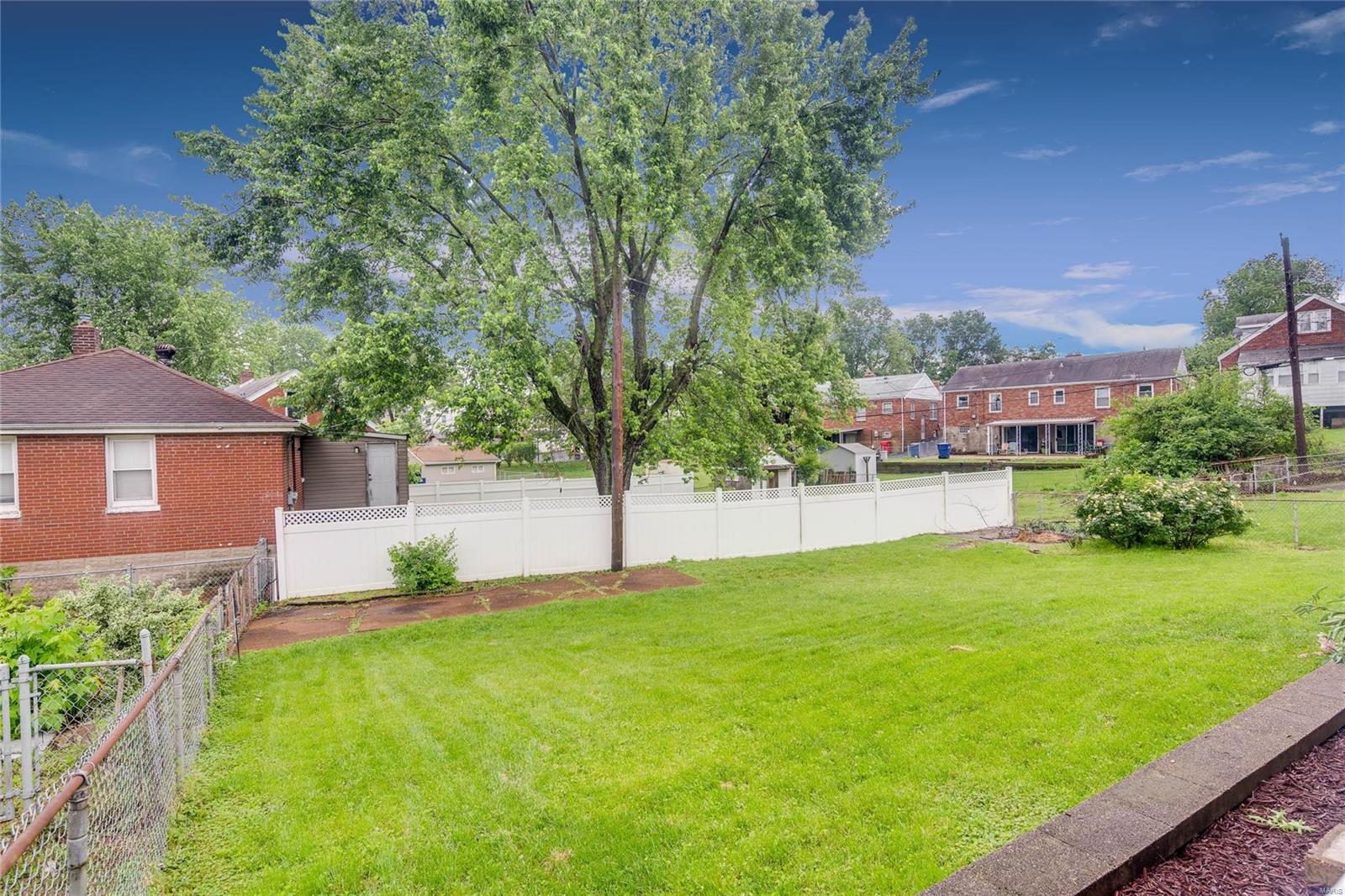 2016 Telegraph Road St. Louis, MO 63125 - Photo 24 of 28 Gallery Image 24