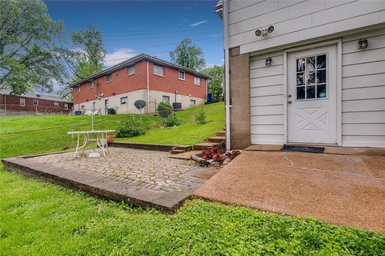 2016 Telegraph Road St. Louis, MO 63125 - Photo 26 of 28 Gallery Image 26