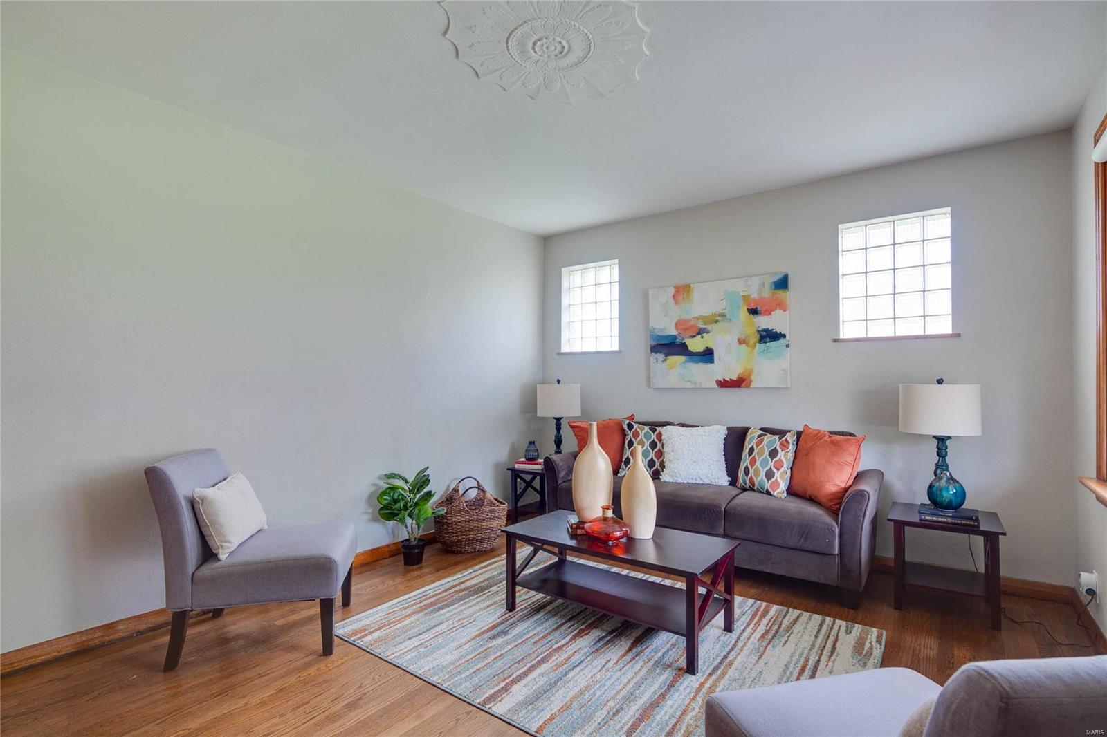 2016 Telegraph Road St. Louis, MO 63125 - Photo 4 of 28 Gallery Image 4