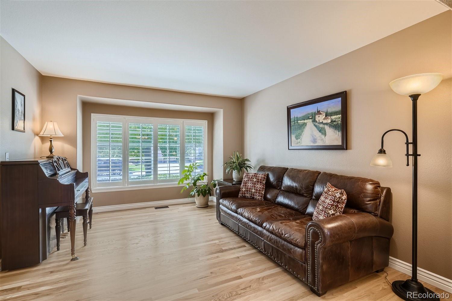 9946 Silver Maple Road Highlands Ranch, CO 80129 - Photo 13 of 40 Gallery Image 13