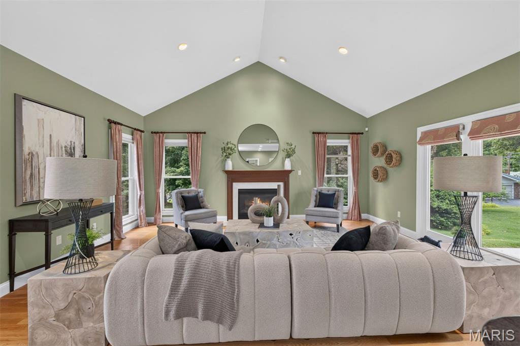515 North Graeser Road Creve Coeur, MO 63141 - Photo 11 of 40 Gallery Image 11