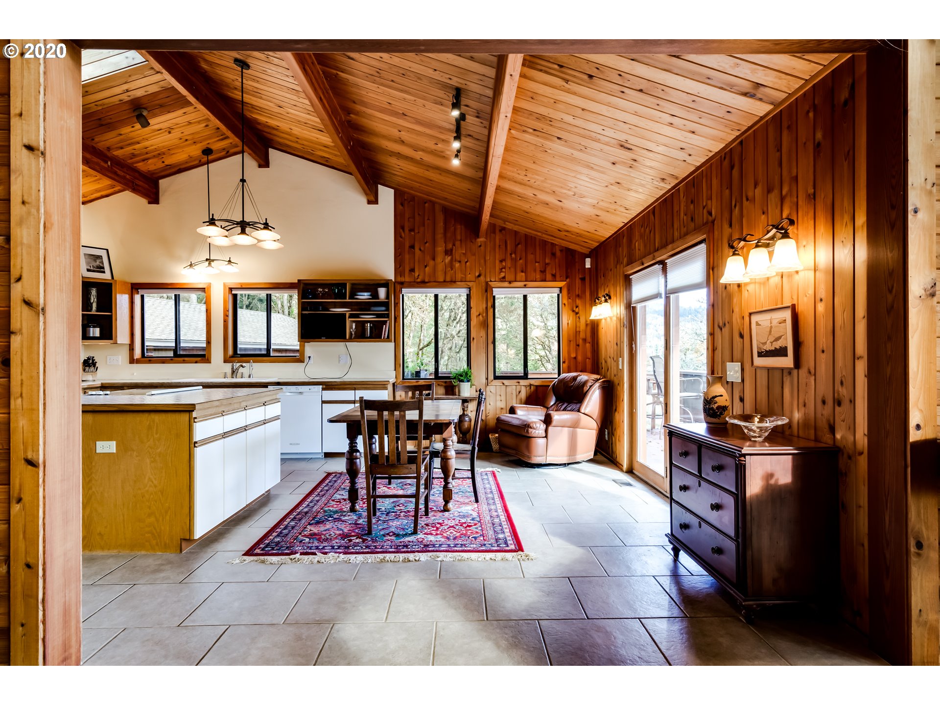 35973 Camp Creek Road Springfield, OR 97478 - Photo 12 of 32