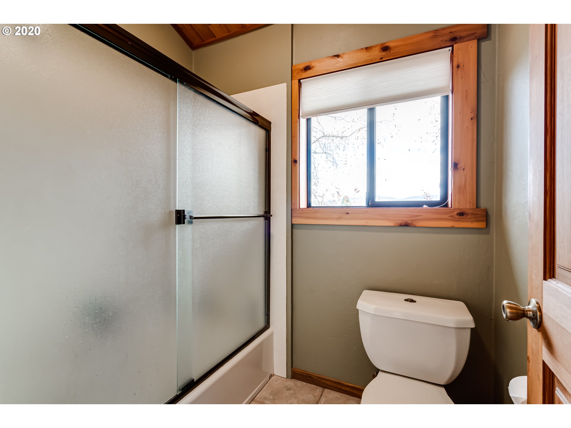 35973 Camp Creek Road Springfield, OR 97478 - Photo 16 of 32