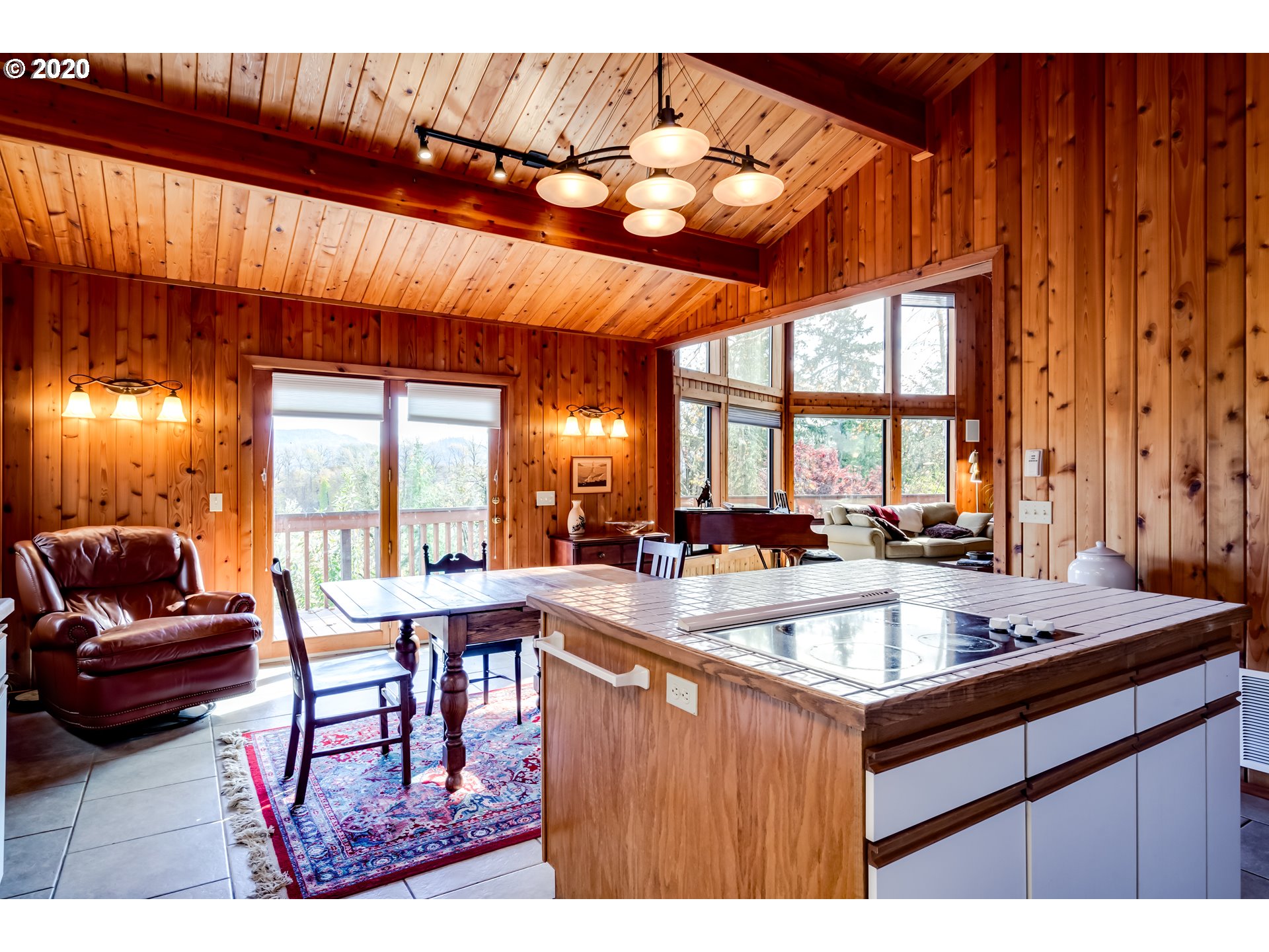 35973 Camp Creek Road Springfield, OR 97478 - Photo 10 of 32