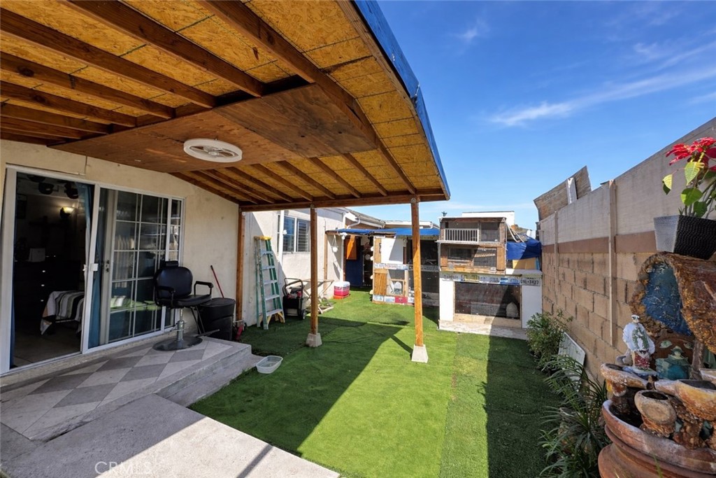 12778 Judd Street Pacoima, CA 91331 - Photo 9 of 9