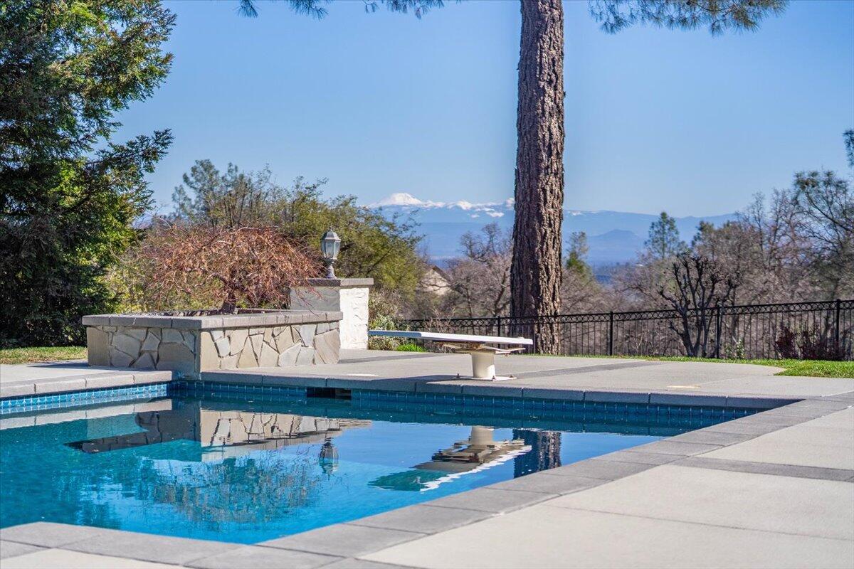 15888 El Camino Robles Road Redding, CA 96001 - Photo 16 of 32 09-15888 El Camino Robles Rd-15