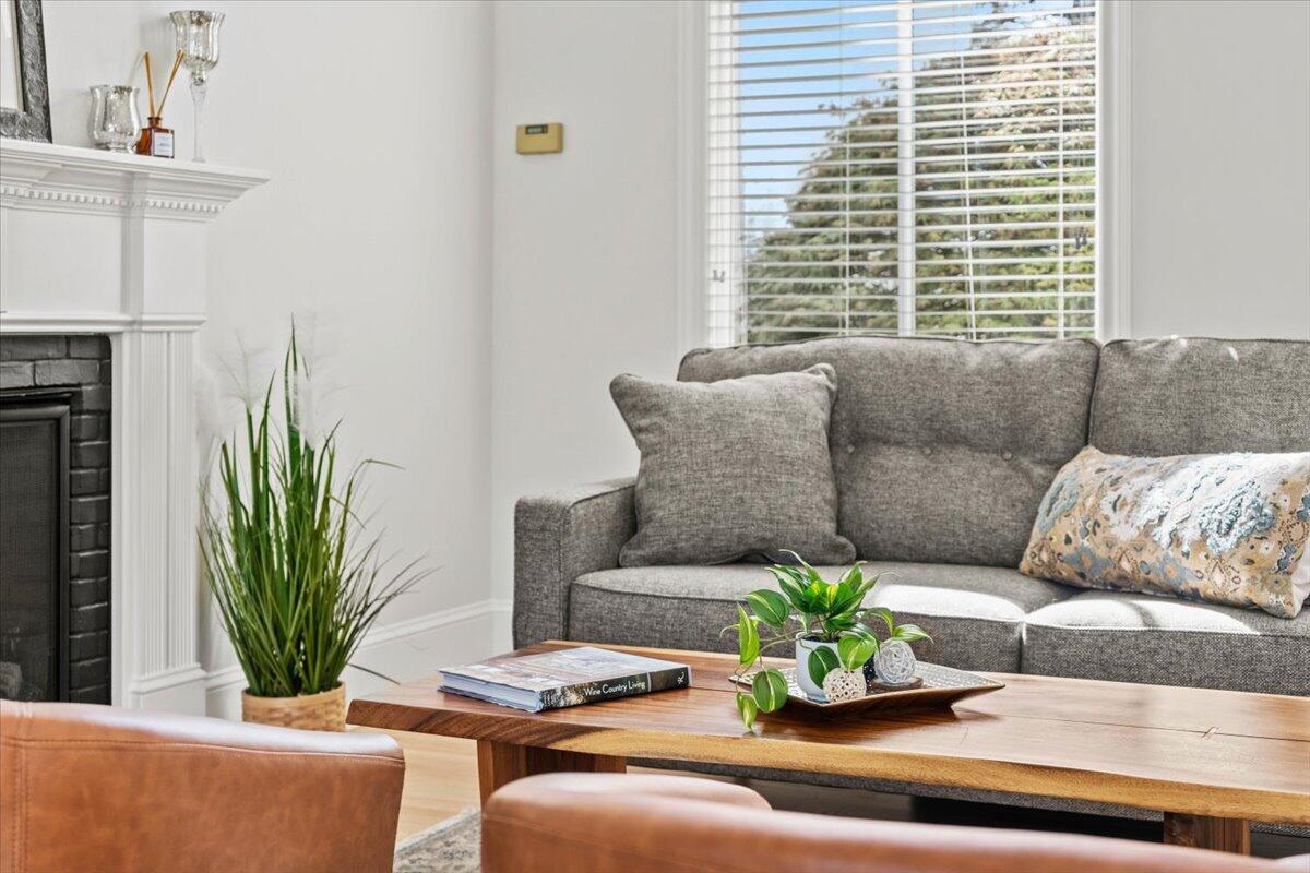 15888 El Camino Robles Road Redding, CA 96001 - Photo 9 of 32 11-15888 El Camino Robles Rd - 2nd - D-2