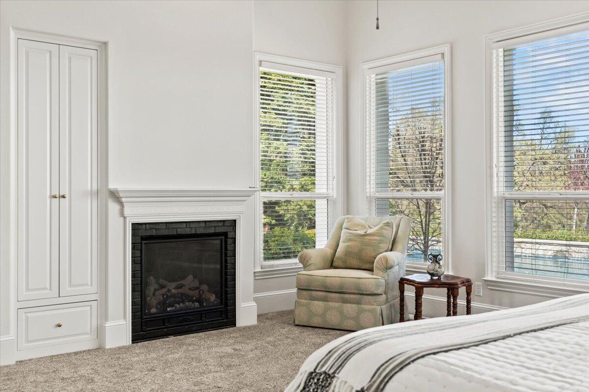 15888 El Camino Robles Road Redding, CA 96001 - Photo 10 of 32 20-15888 El Camino Robles Rd - 2nd - D-8