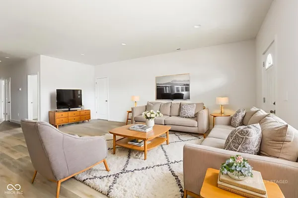 $1,849 | 1705 Broad Ripple Avenue, Unit B, Indianapolis, IN 46220