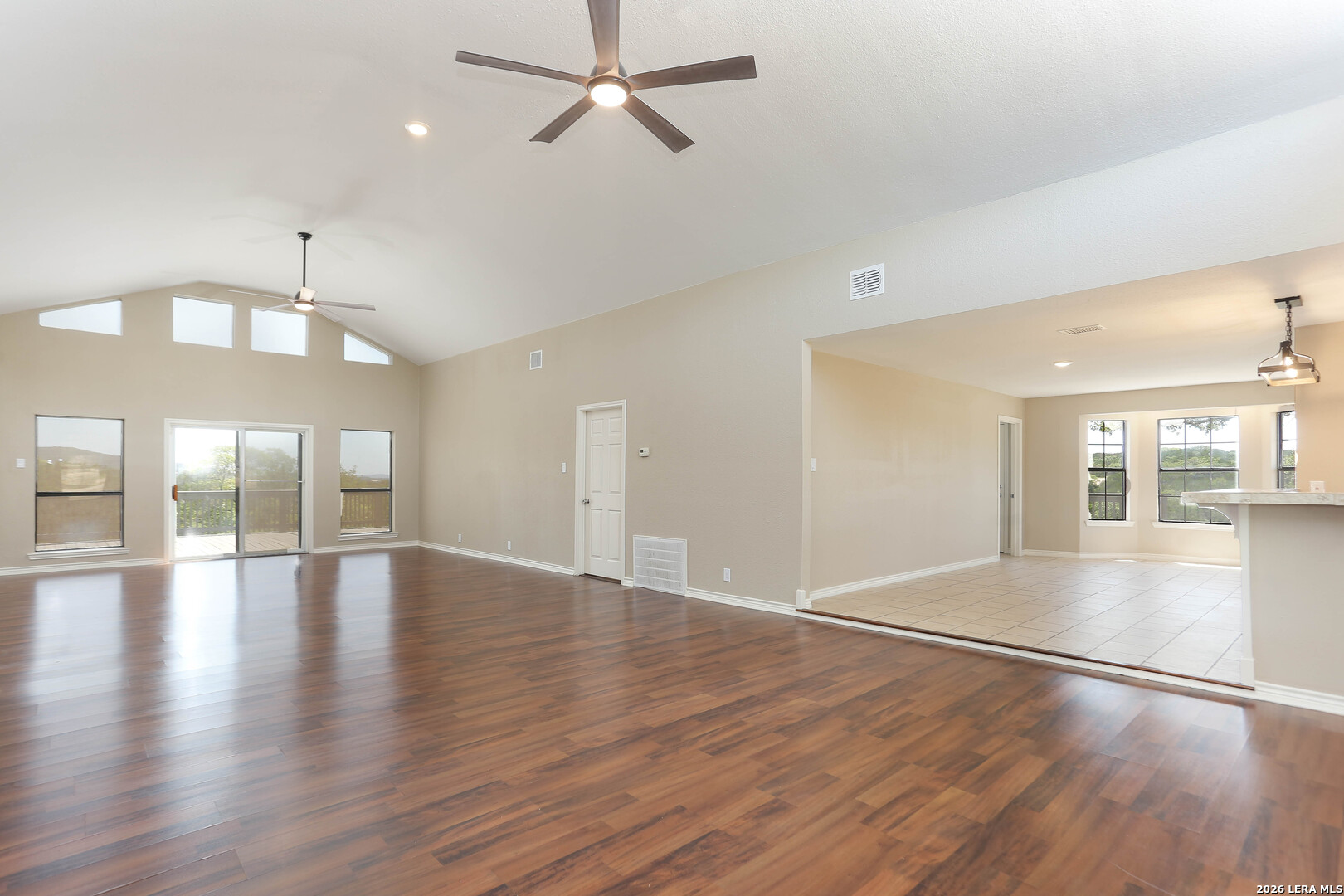 693 Snake Road Pipe Creek, TX 78063 - Photo 6 of 30