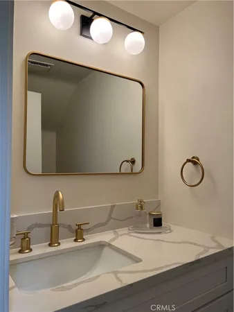 $3,650 | 7239 Comstock Avenue, Unit E, Whittier, CA 90602