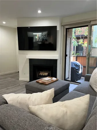 $3,650 | 7239 Comstock Avenue, Unit E, Whittier, CA 90602