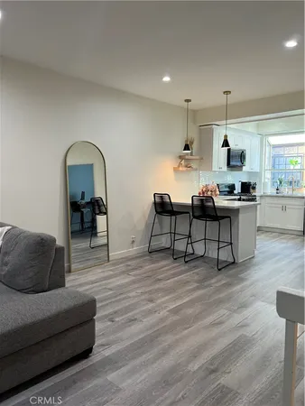 $3,650 | 7239 Comstock Avenue, Unit E, Whittier, CA 90602