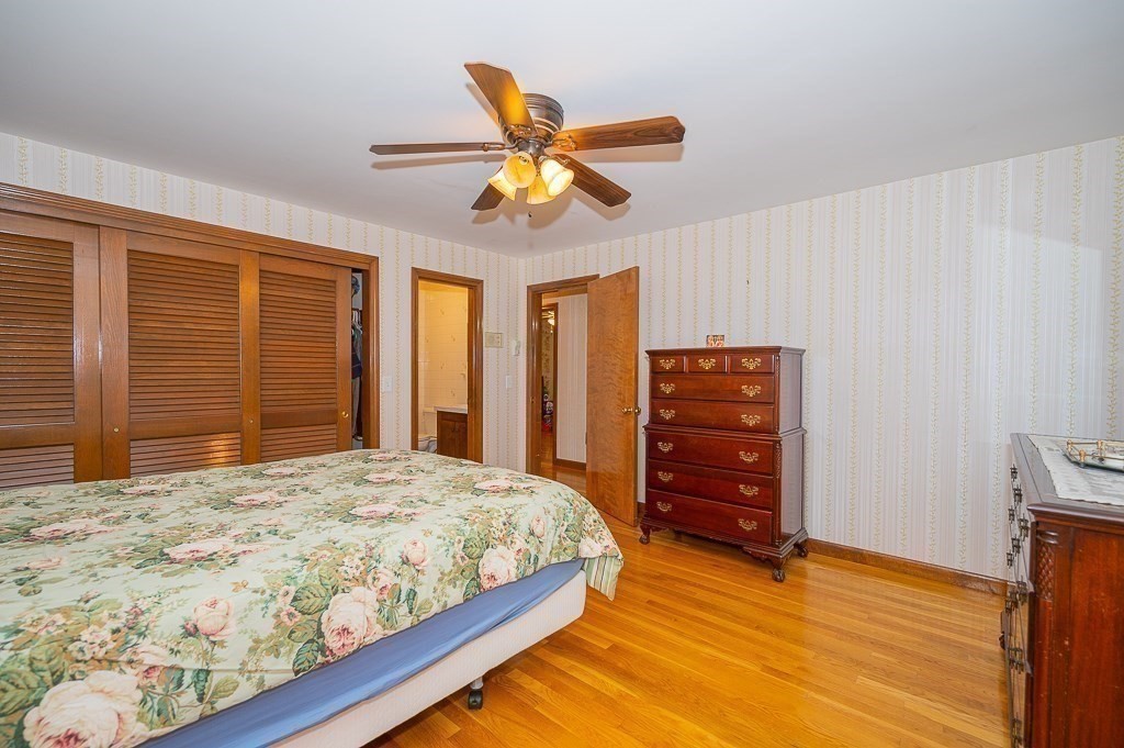 83 Middlesex Avenue Worcester, MA 01604 - Photo 12 of 17