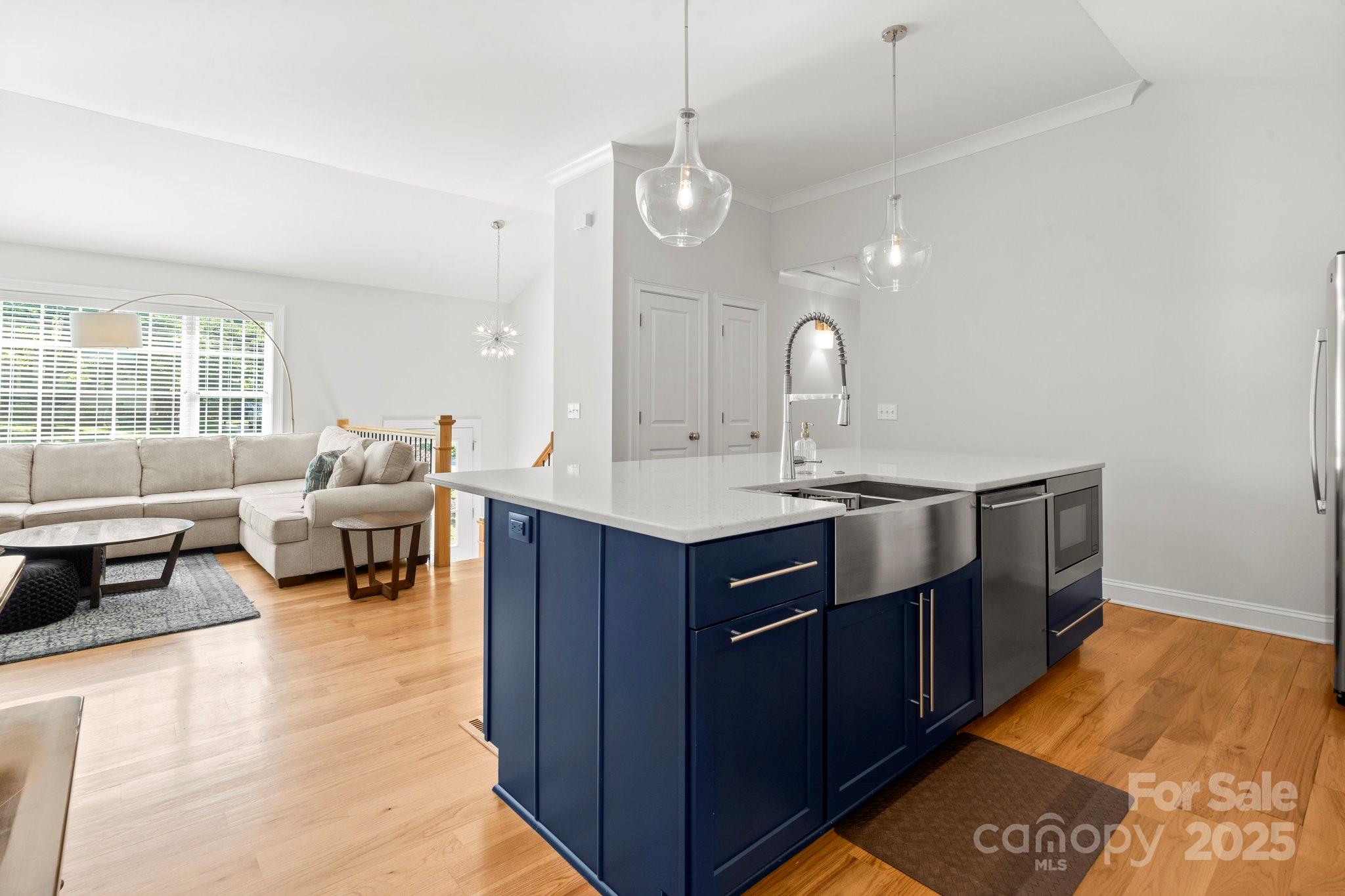 4816 Fairheath Road Charlotte, NC 28210 - Photo 16 of 35 a spacious bathroom with a double vanity sink and a large mirror