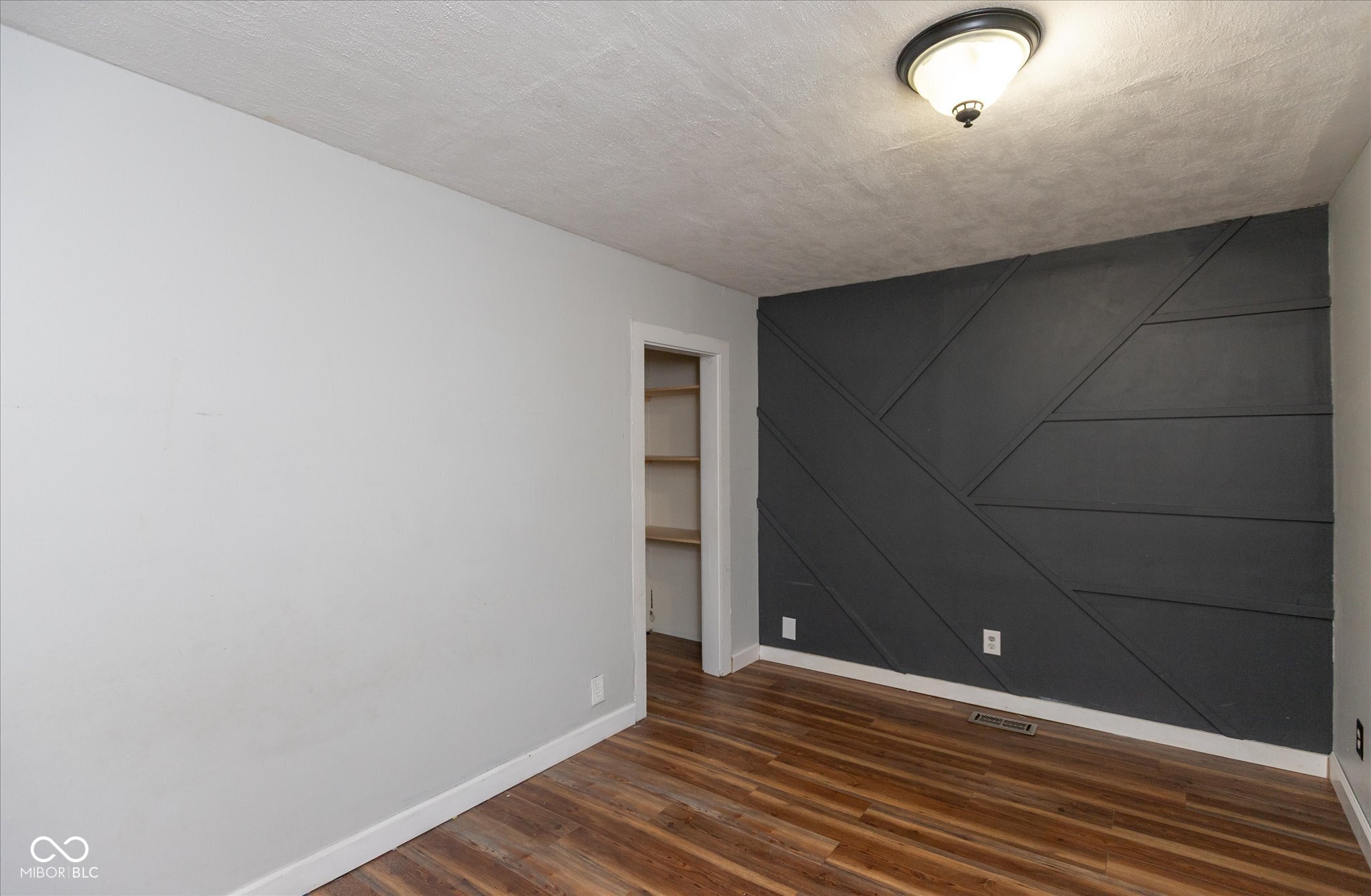 640 South High School Road Indianapolis, IN 46241 - Photo 13 of 24