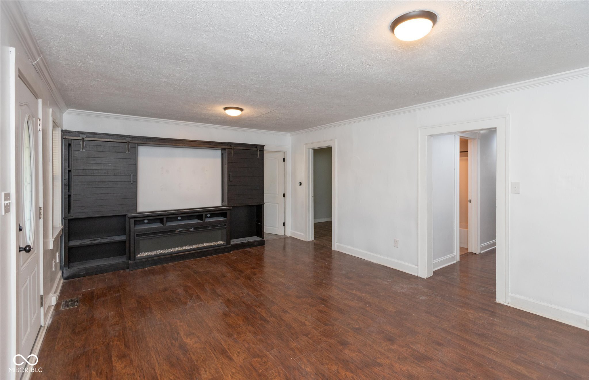 640 South High School Road Indianapolis, IN 46241 - Photo 4 of 24